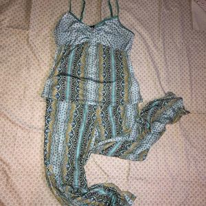 Sold DKNY size M sleep / lounge wear worn once